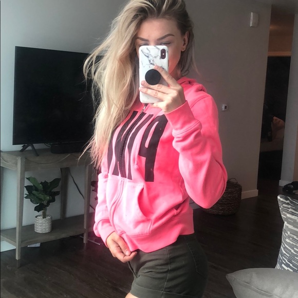 PINK VS hoodie - Picture 2 of 3